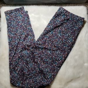 Sheer lightweight leggings